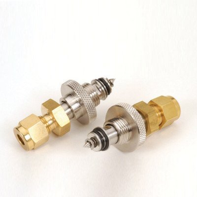 PK2 CLICK-ON CONNECTOR 1/8IN BRASS 2 EA
